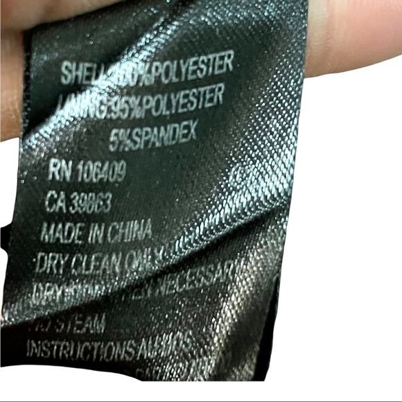 Tahari Women's Pink and Black Lace Jacquard Brocade‎ Sheath Dress Size 2 - Picture 8 of 10